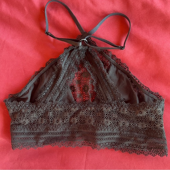 Victoria’s Secret - Black Floral Lace Halter Bralette - Size S - Picture 3 of 6